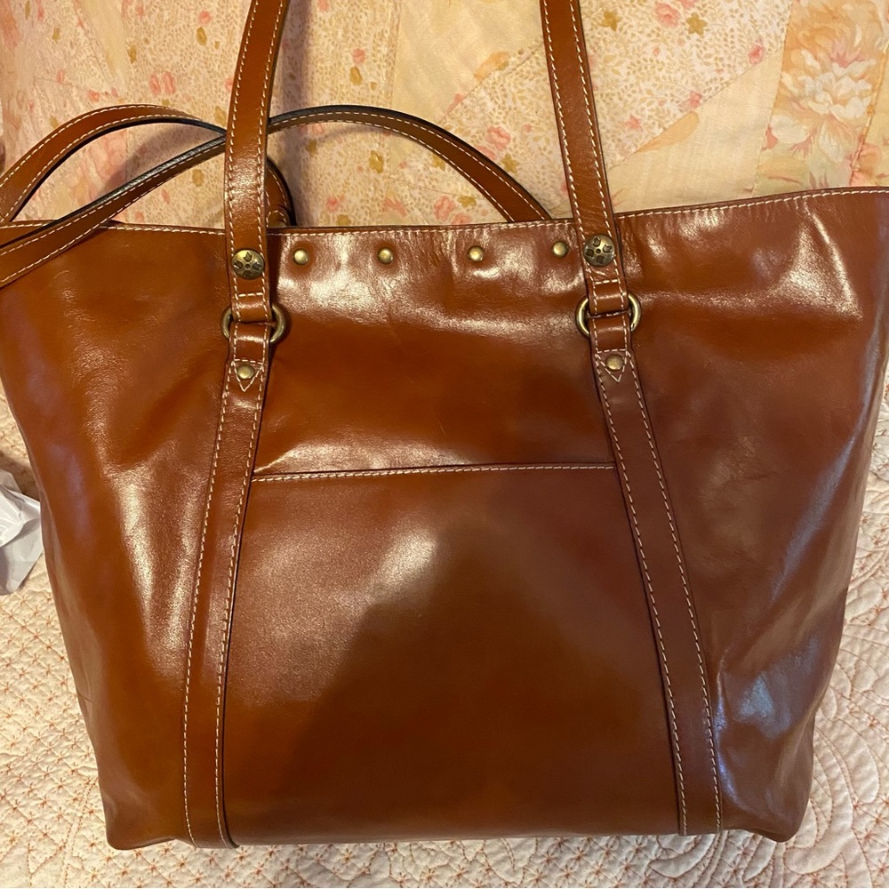 NWT Gorgeouse Patricia Nash Benvenuto shoulder bag with card holder/wallet. - Picture 6 of 13